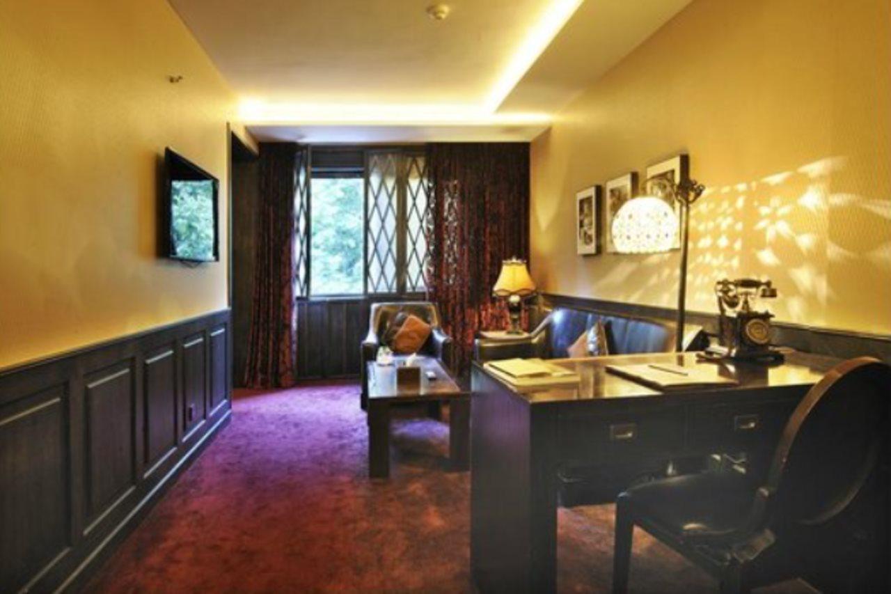 Casa Serena Spa And Hotel Shanghai Exteriör bild